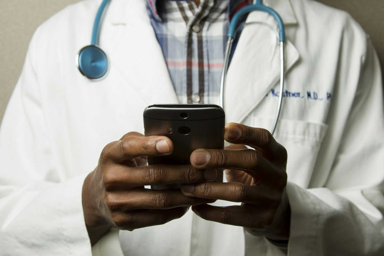 The Digital Health Revolution: From Telehealth to AI-Powered Diagnostics and the Next Wave of Value